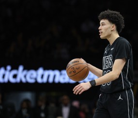 亿万28-升至东部倒数第3！篮网主场大胜 结束了自己的10连败