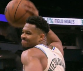 亿万28官网h5-里弗斯谈字母哥摔球：每个人都很沮丧，我宁愿他有这种情绪