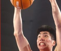 视频来了！余嘉豪西乙季前赛砍17分 投进关键三分将比赛拖进加时